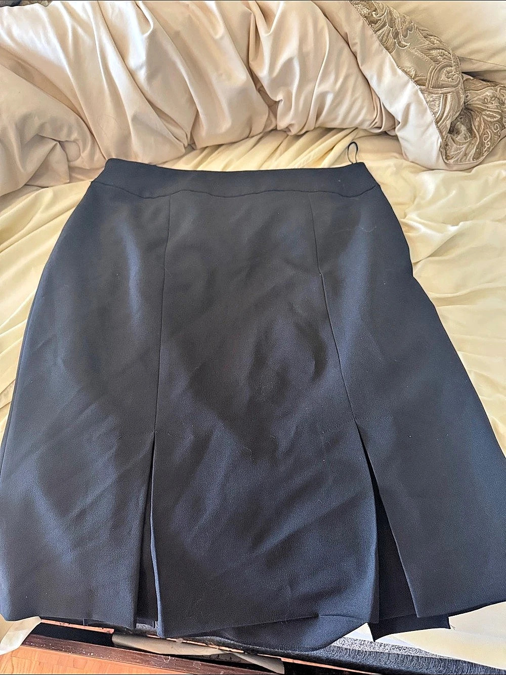 Evan-Picone Black Label by Evan-Picone A-Line Skirt in Black Size 10
